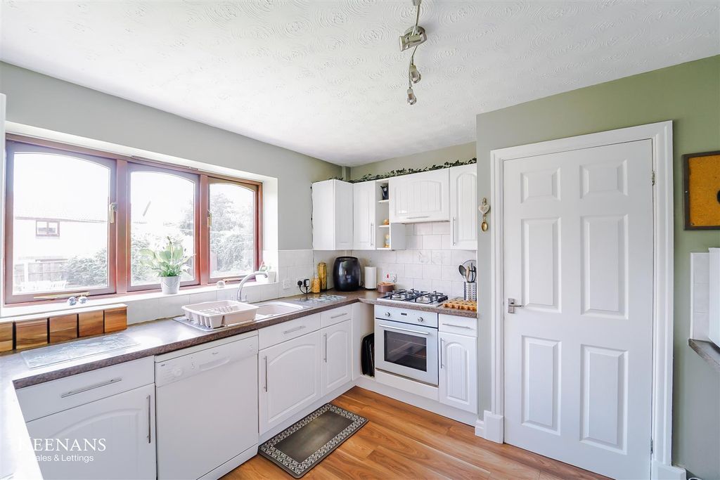 Property photo 2 of 21 2.Jpg