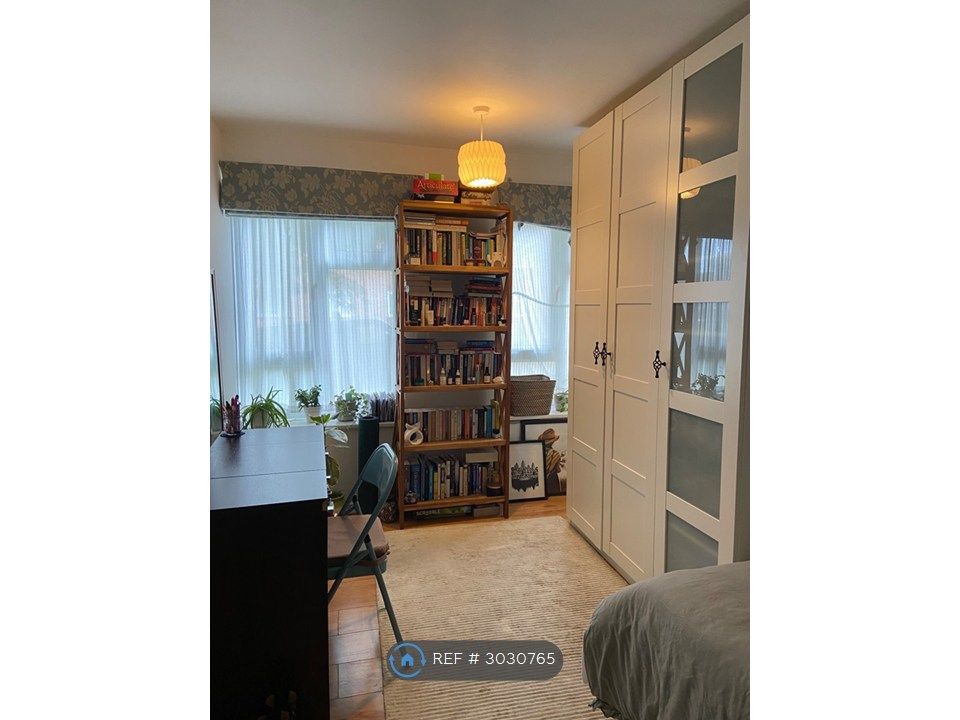 Property photo 3 of 8