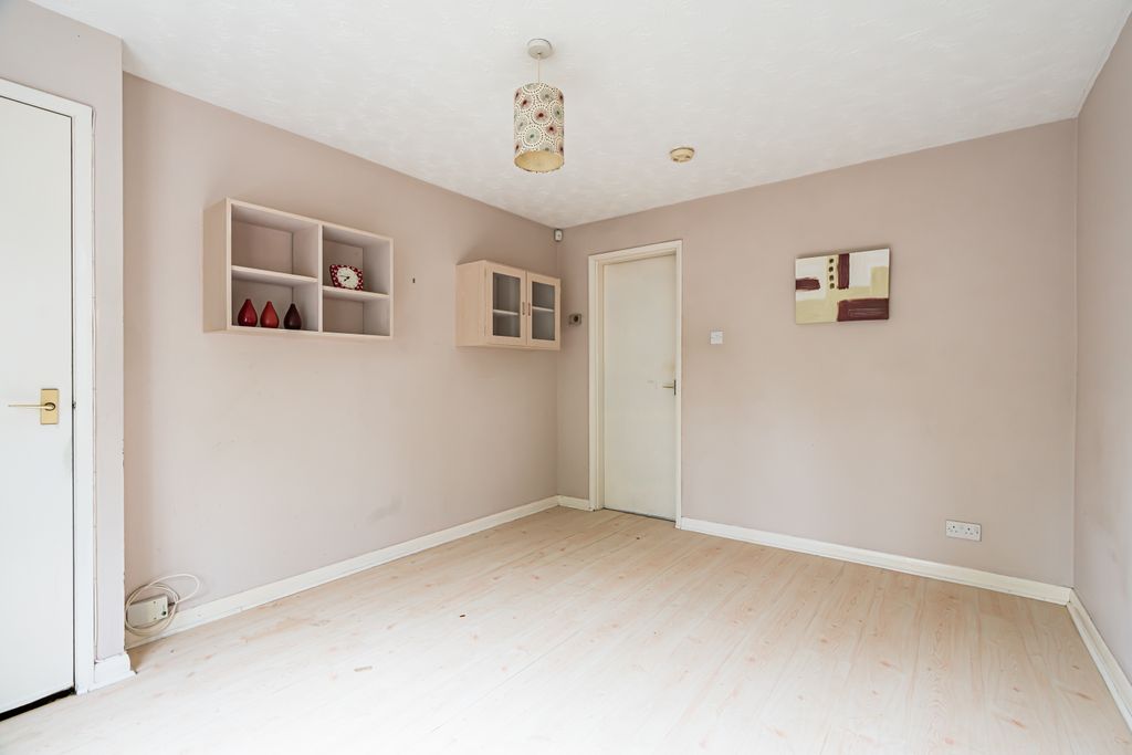 Property photo 3 of 14 Property Image 3