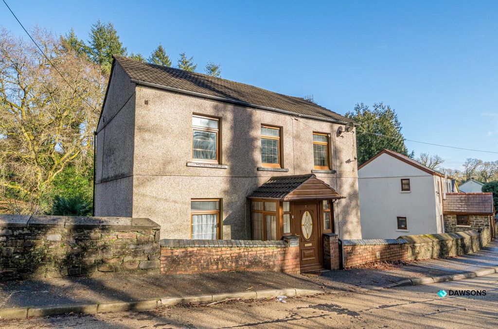 Property photo 1 of 29