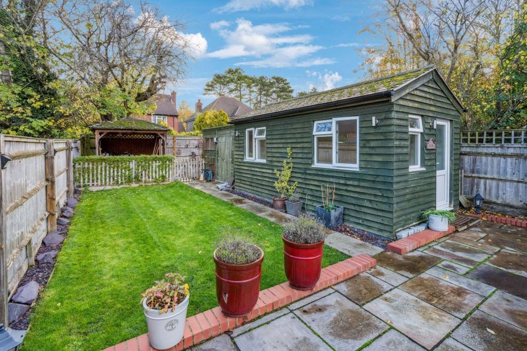 Property photo 2 of 13