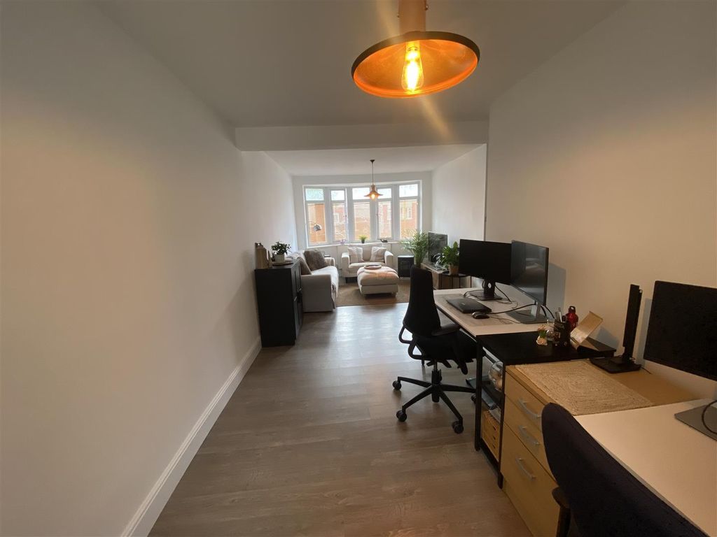 Property photo 3 of 16 Img_4968.Jpg