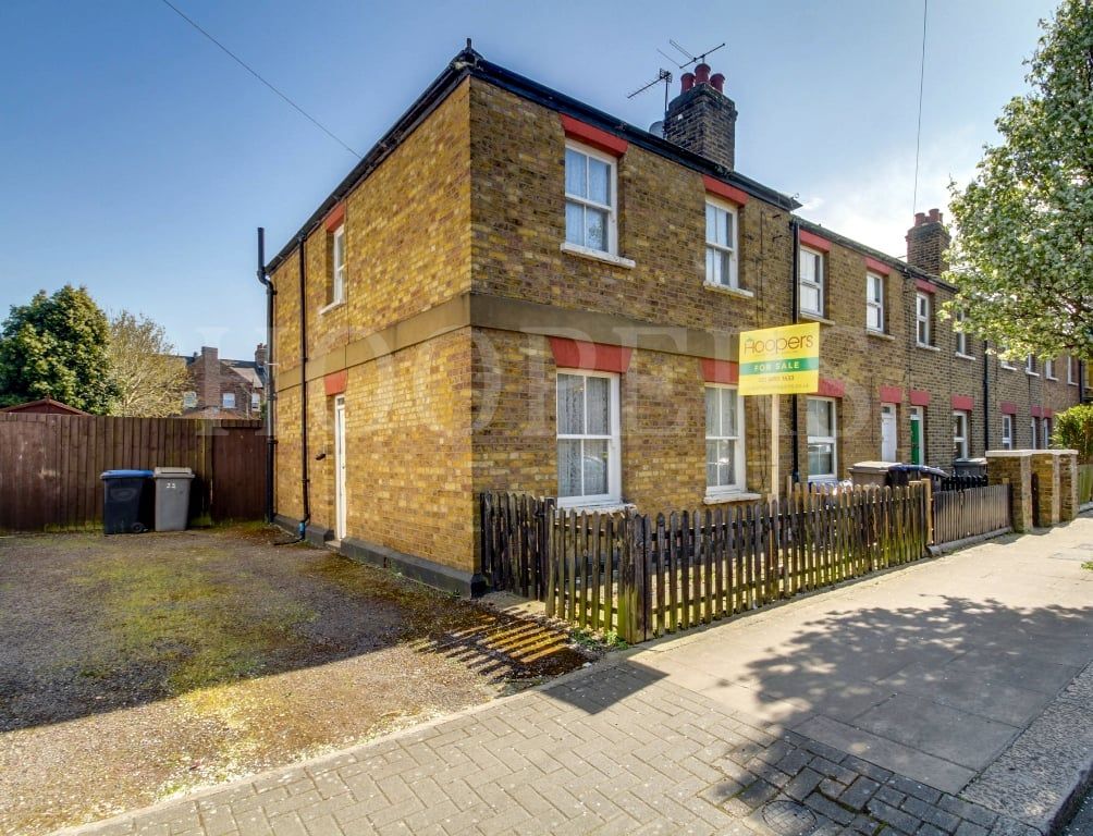 Property photo 1 of 14