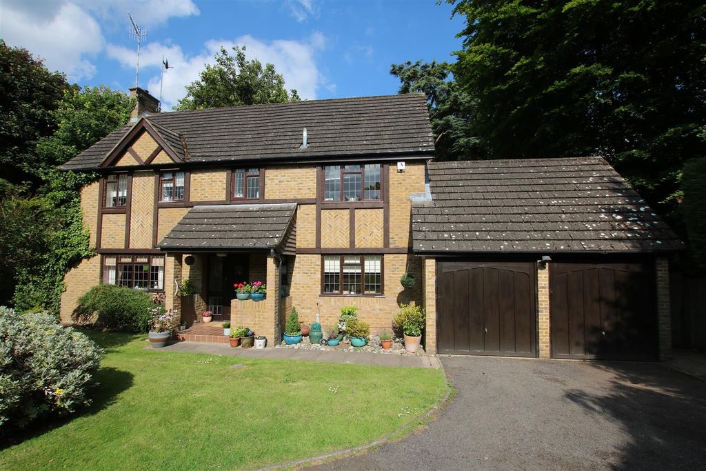 Property photo 1 of 15 Tm June Front 1.Jpg