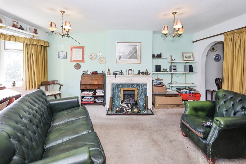 Property photo 2 of 19 Pbox-Img.Jpg
