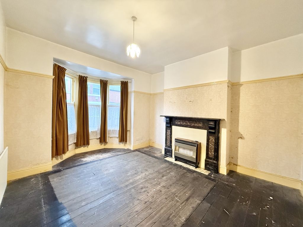 Property photo 3 of 23 Img_2677