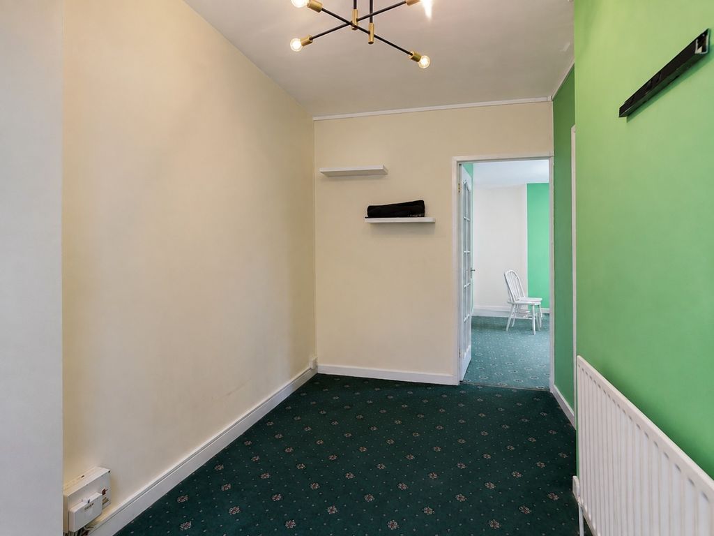 Property photo 3 of 16 5411853