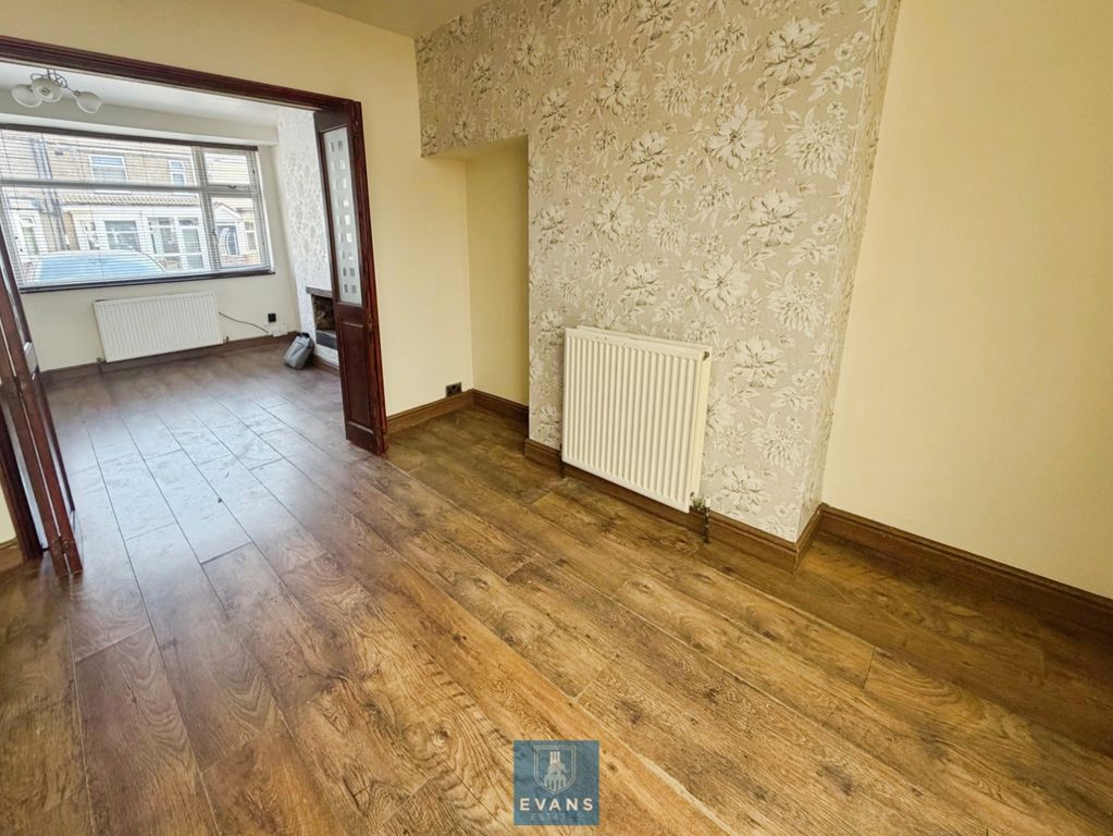 Property photo 2 of 13 Dining Room