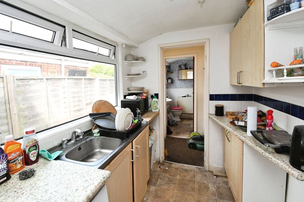 Property photo 3 of 13 Photo