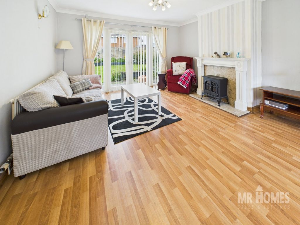 Property photo 3 of 29