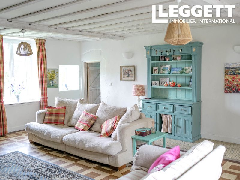 Property photo 2 of 10