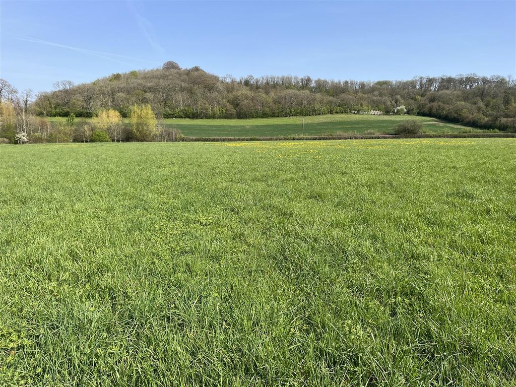 Property photo 2 of 5 Img 2