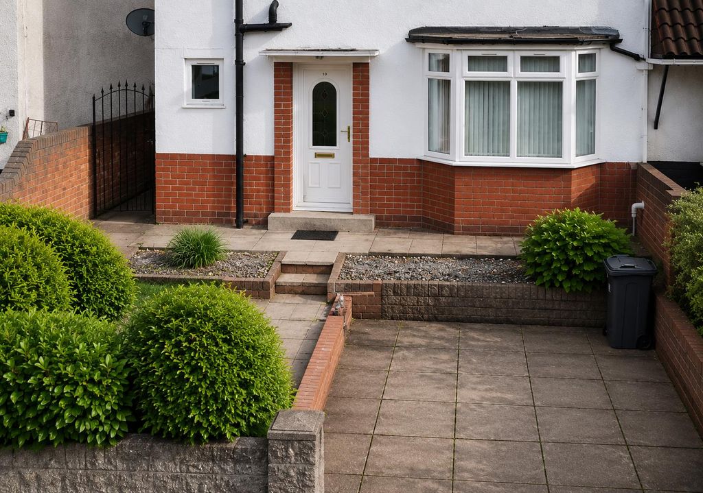 Property photo 1 of 9 1