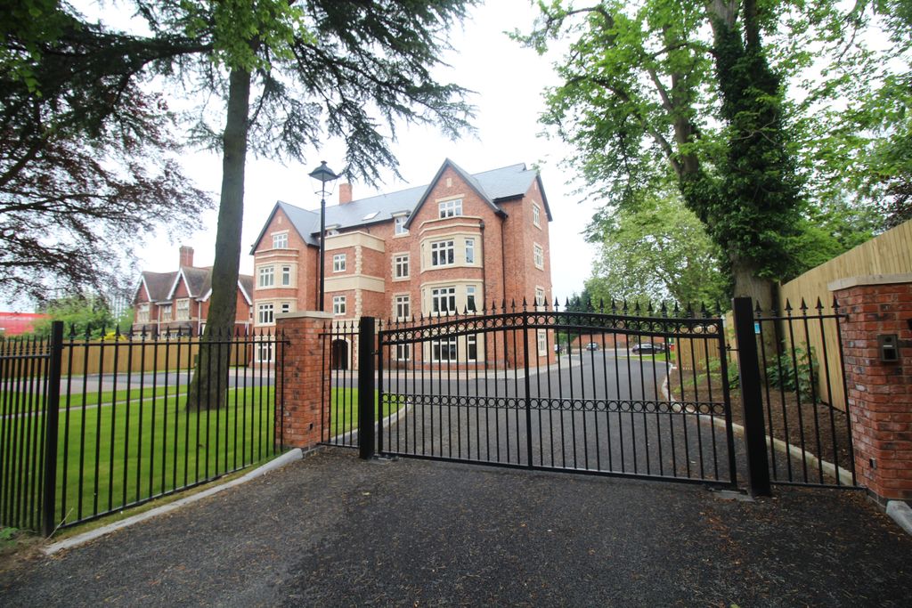 Property photo 3 of 13 Img_8404.Jpg