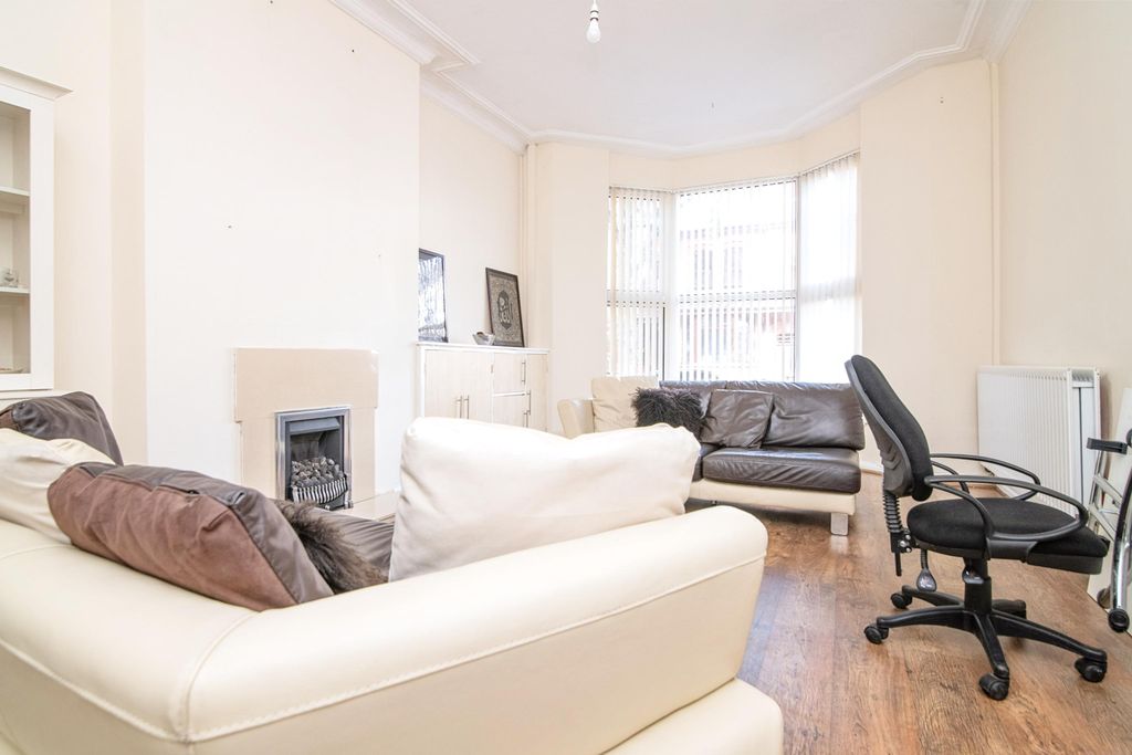 Property photo 2 of 18 Reception Room One