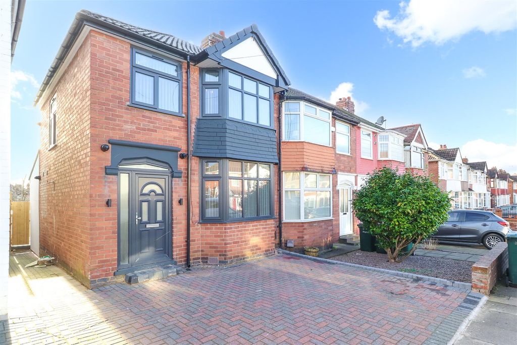 Property photo 1 of 13