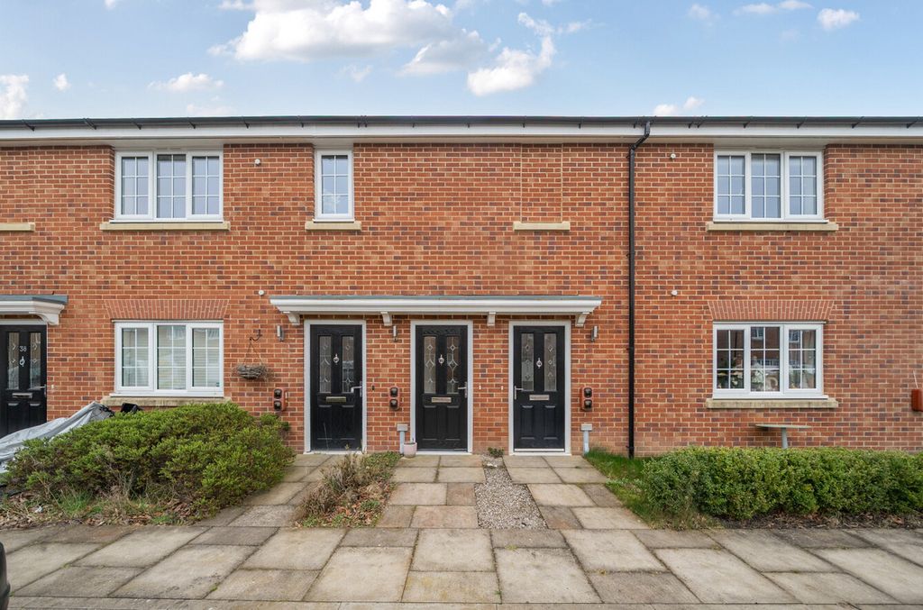 Property photo 3 of 16