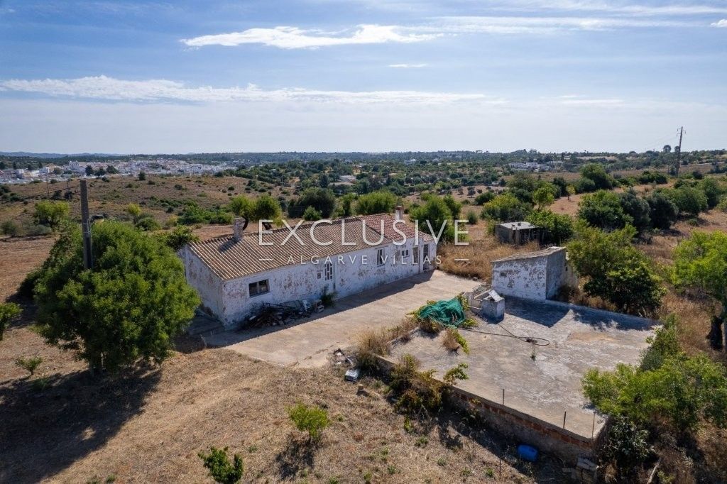 Property photo 2 of 30