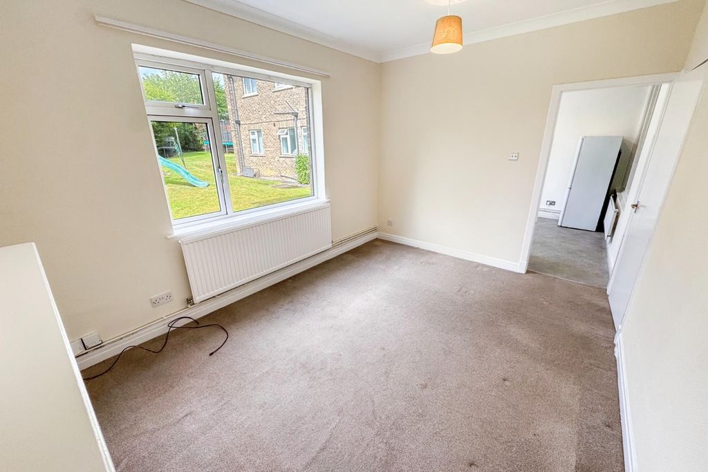 Property photo 3 of 12 3.Jpg