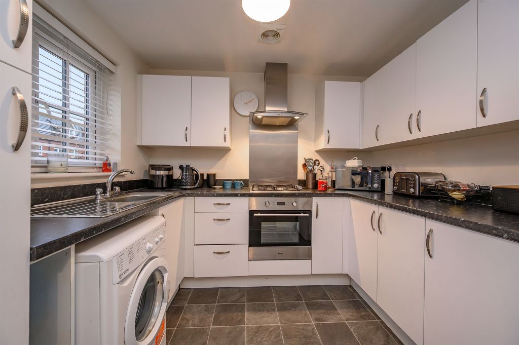 Property photo 2 of 9