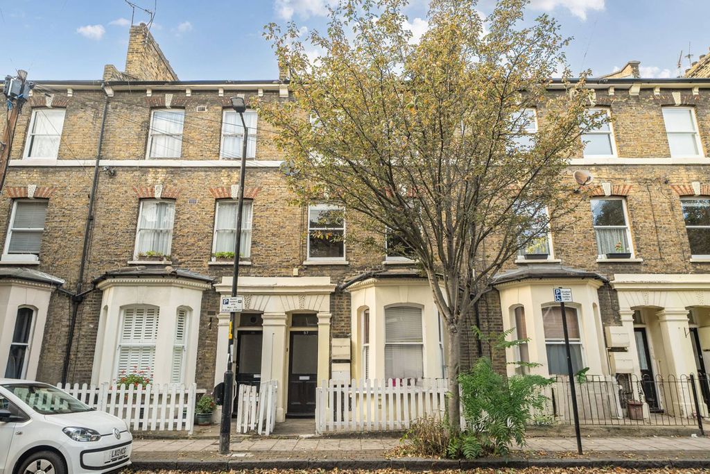 Property photo 3 of 16