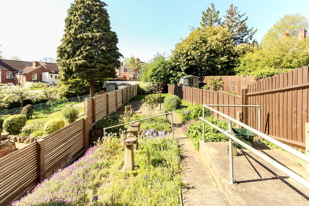 Property photo 3 of 8 Rear Garden