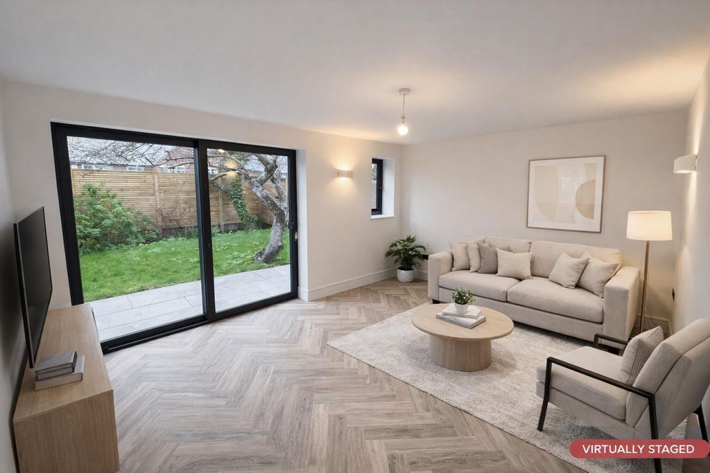 Property photo 3 of 61 Living Room