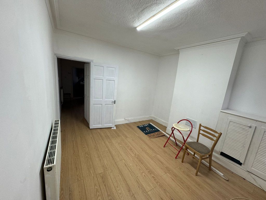 Property photo 2 of 14 Gallery