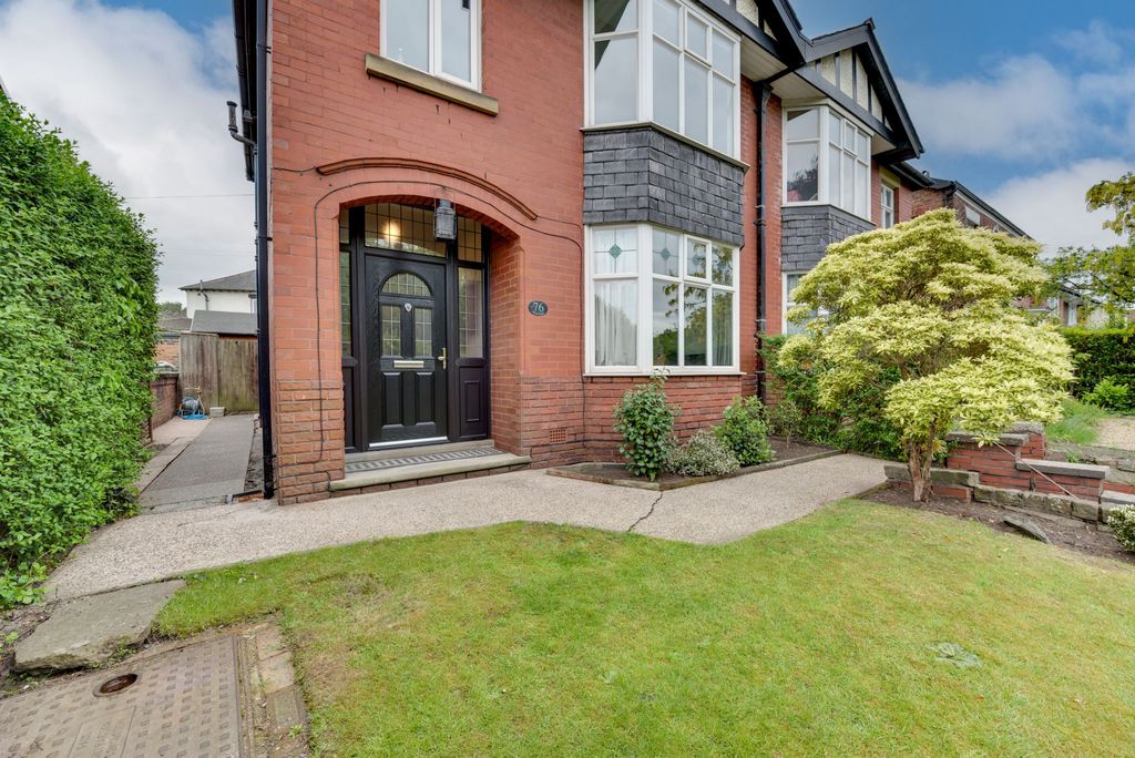 Property photo 3 of 25