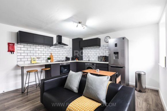 Property photo 2 of 10 9674183.Jpg