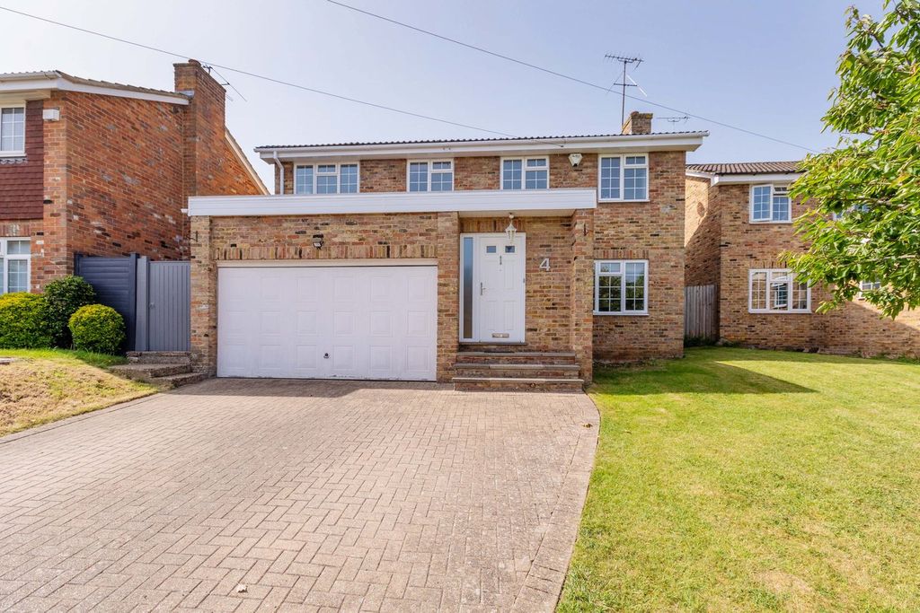 Property photo 1 of 19