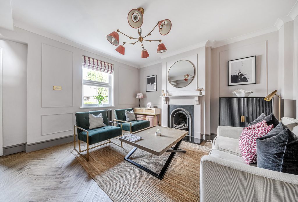 Property photo 2 of 21 1441376-9-69Dccf2...