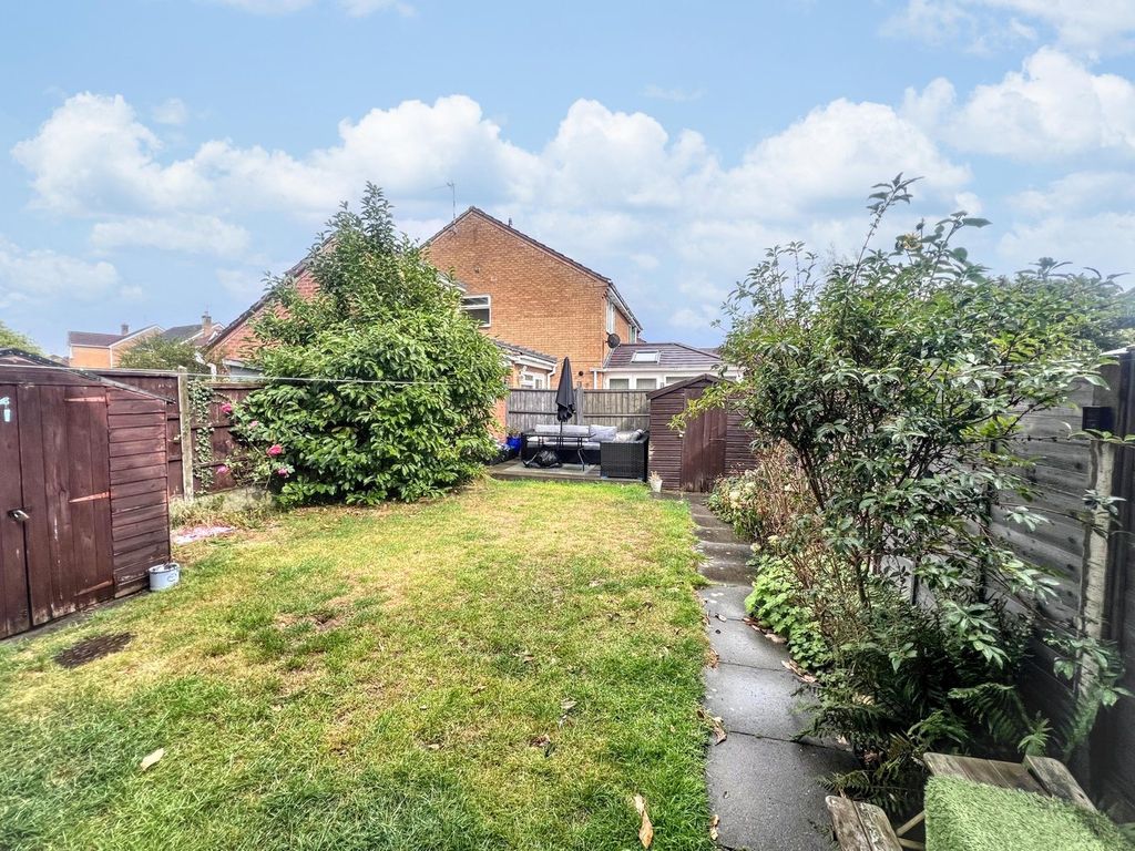 Property photo 2 of 10