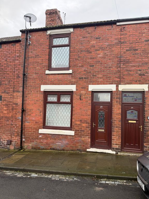 Property photo 1 of 3