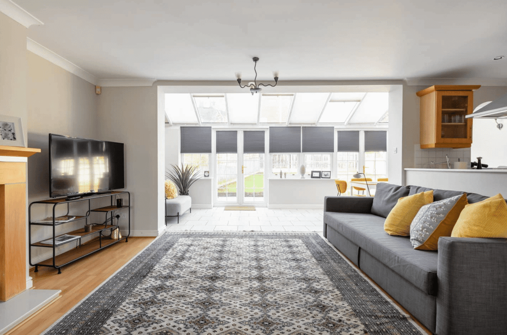 Property photo 3 of 34