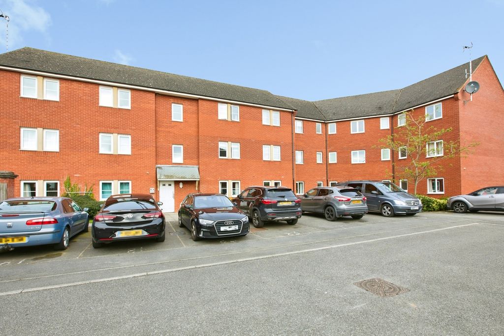 Property photo 1 of 14 Front