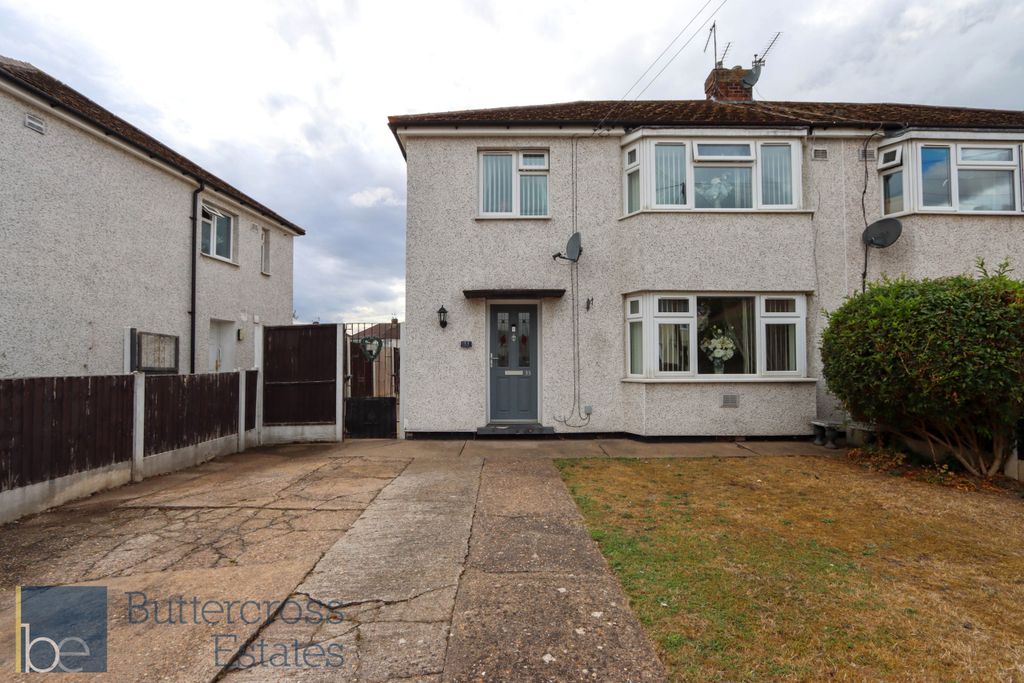Property photo 1 of 15 Front