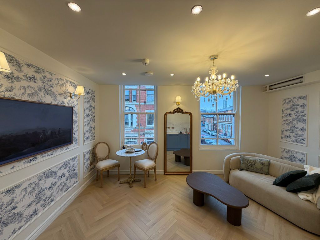 Property photo 1 of 4