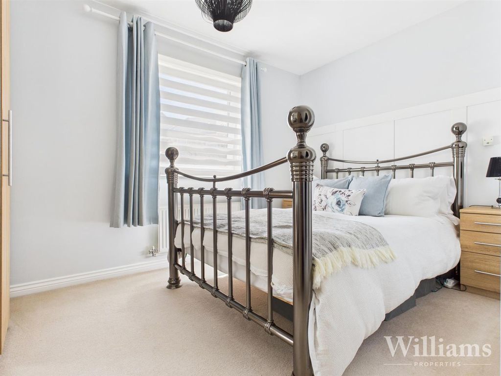 Property photo 2 of 12 Cam02861G0-Pr0440-Still001.Jpg