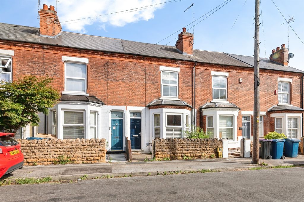 Property photo 1 of 15