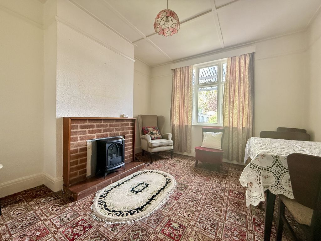 Property photo 3 of 18 Photo 10