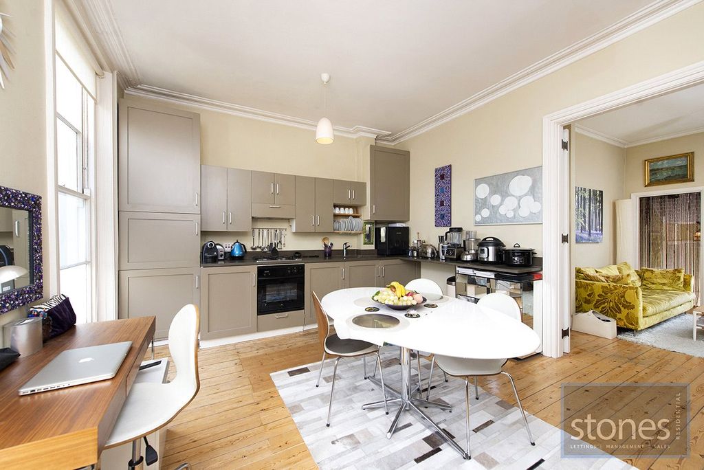 Property photo 2 of 13 Kitchen