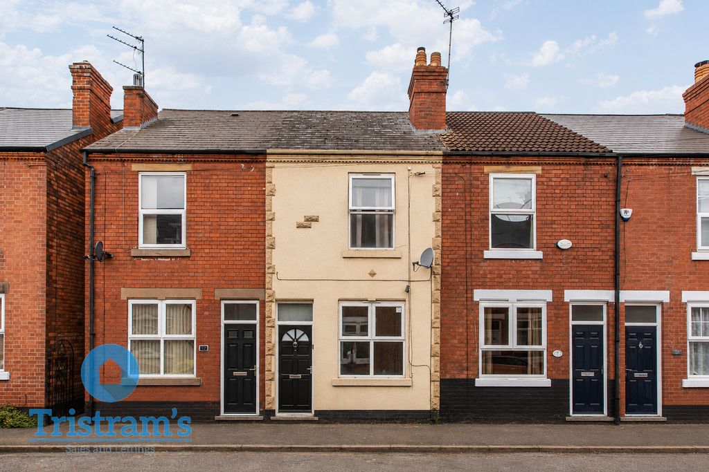 Property photo 1 of 15