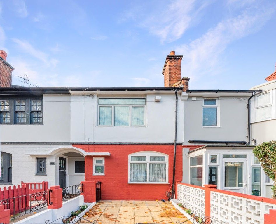 Property photo 1 of 11