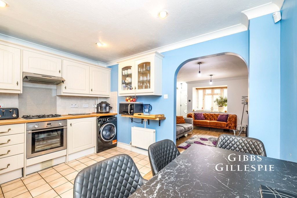 Property photo 2 of 10 Picture No. 02