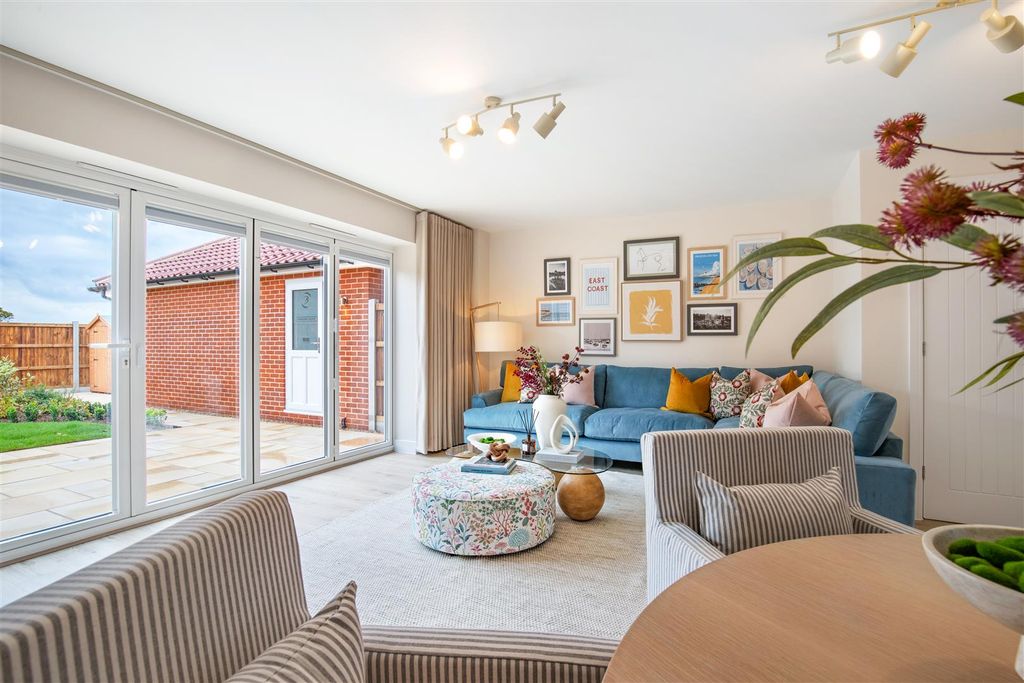 Property photo 3 of 44 Barelyfields_Showhome-2_Rose (19 Of 51).Jpg