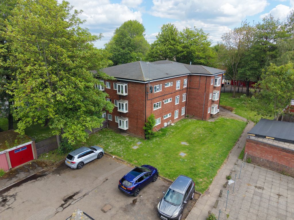 Additional image 9 of 1 bed flat for saleOxford Street, Bilston, Wolverhampton WV14