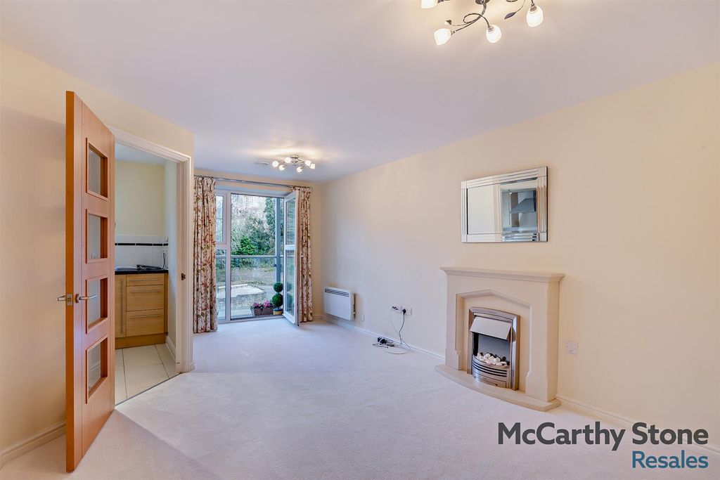 Property photo 3 of 20 Living Room: