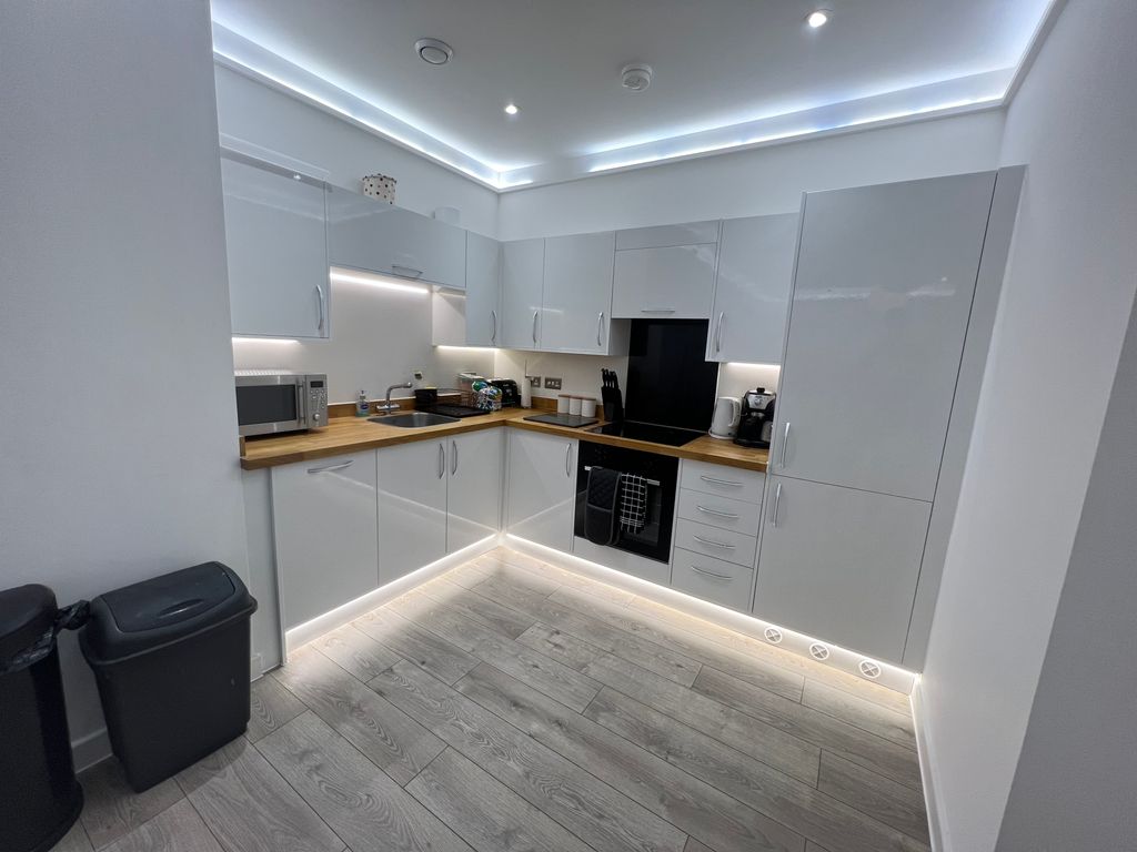 Property photo 2 of 7 Image