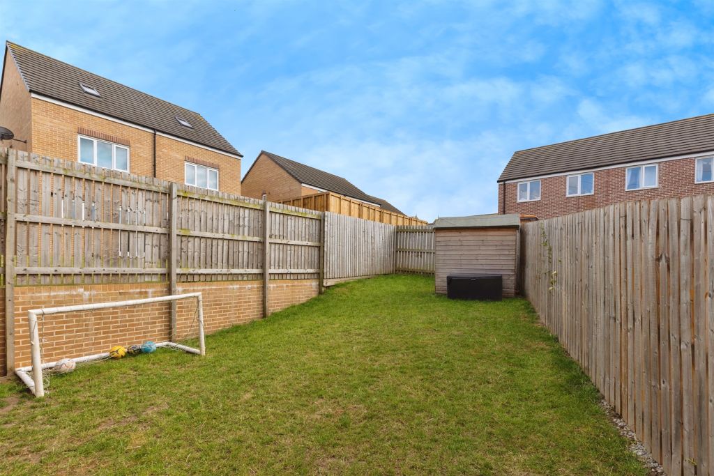 Property photo 2 of 16